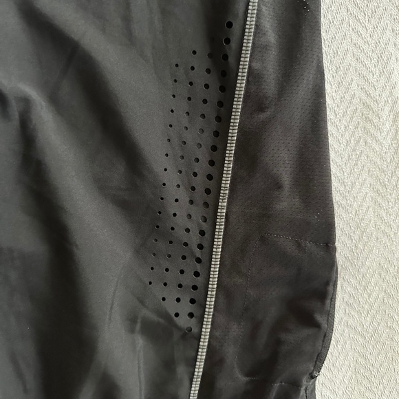 Reebok Shorts, Size M, Black - Picture 6 of 13